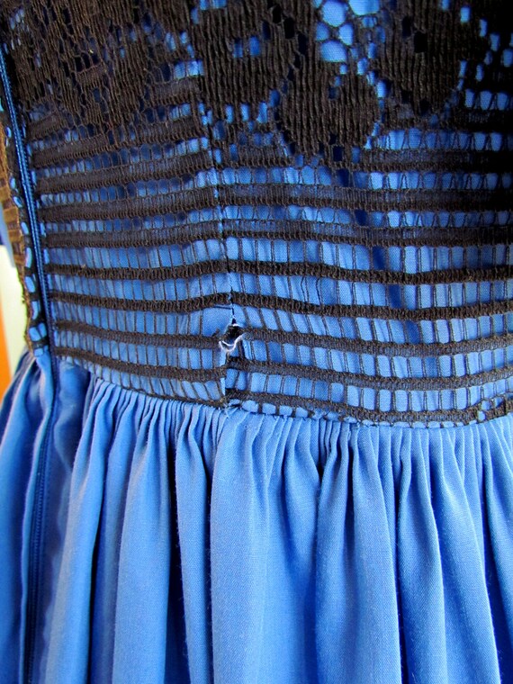 Vintage 60s 70s Prairie Dress with Black Crochet Lace… - Gem