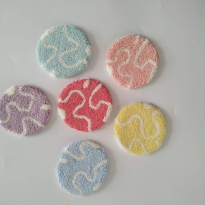 Punch Needle Round Drink Coaster, Danish Pastel Mini Mug Rug, Kitchen and Dining Decor