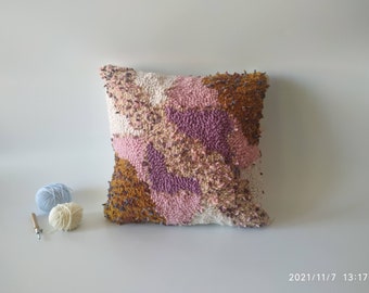 Handmade Punch needle Pink Pillow Cover, Hand Tufted Punch Needle Pillow Cover, Decorative pink  Pillow cover