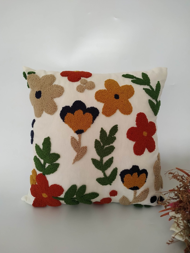 Flower Punch Needle Throw Pillow, Hand Tufted Colorful Floral Cushion, Living Room Decorative Pillow Cover, Modern Embroidery Cushion Cover Beige Pillow Cover