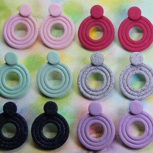 Neutral everyday clay earrings, Modern geometric earrings, Color statement earrings, Minimalist circle earrings, Earrings in multiple colors