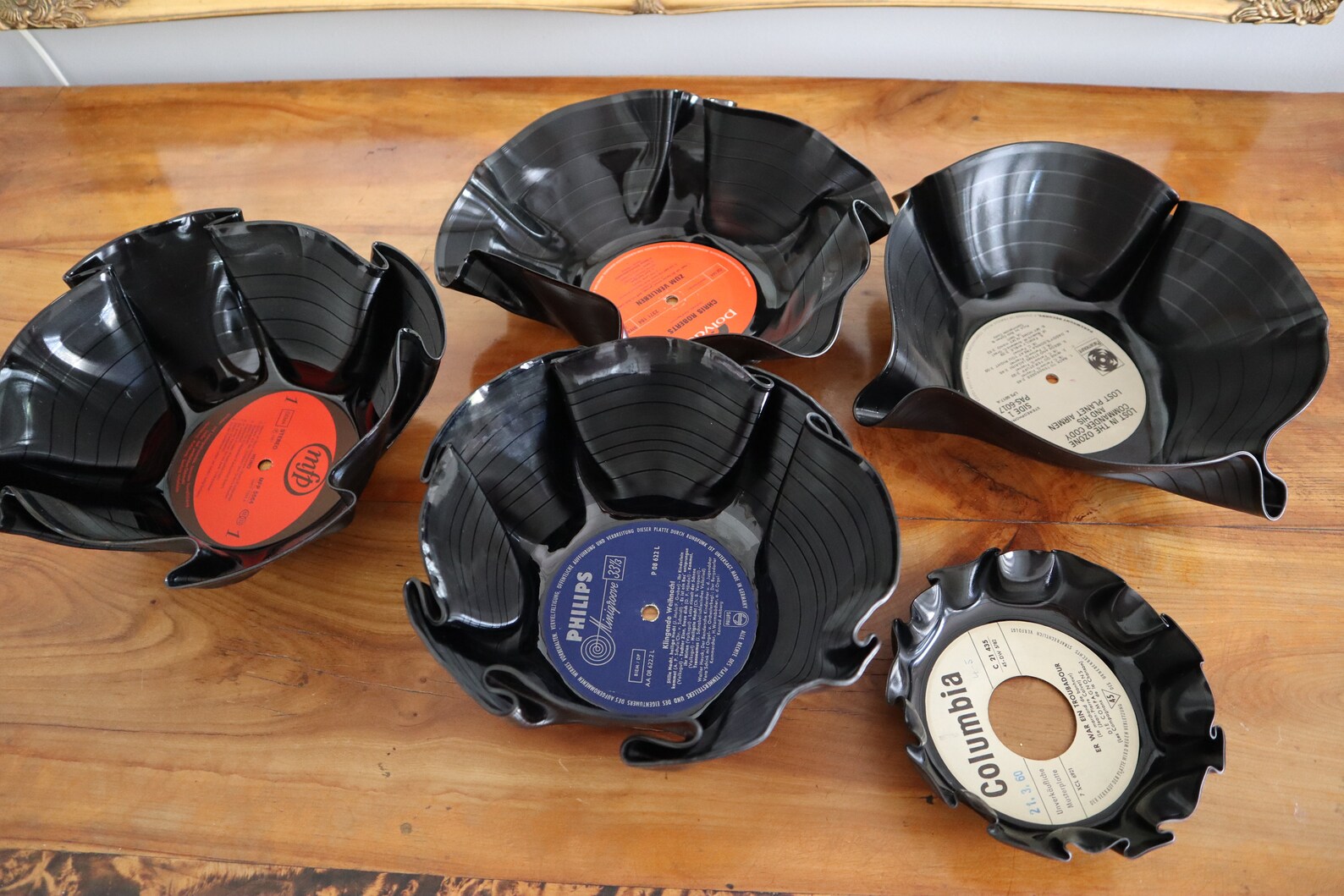 Retro Bowl Made From Old Vinyl Records Etsy