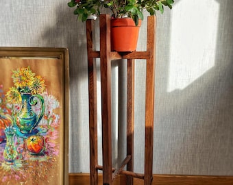 Blumenständer aus massivem Eichenholz - handgefertigter minimalistischer Blumentopfhalter - moderne Ukrainische Handwerkskunst