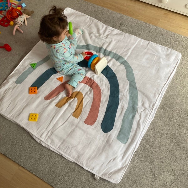 Unicorn and Rainbow Baby Play Mat – Nursery Muslin Baby Blanket - Machine Washable – square play mat - 120x120 cm