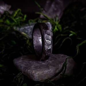 Hand Forged Ring – Blacksmith Made, Vintage Mens Rings, Stylish Rings For Men, Black Ring For Men, Black Mens Ring, Men With Rings