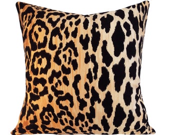 Fodera per cuscino in velluto leopardato Braemore Jamil / Cuscino decorativo di design con stampa animalier / Cuscino d'arredo di alta gamma / Disponibile nelle misure lombare e quadrata