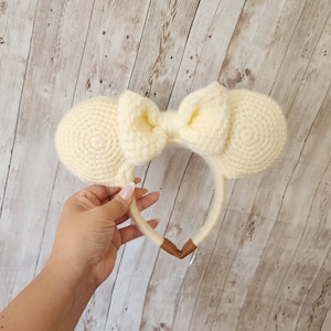 White Crochet mickey Ears, Fall Minnie ears, crochet mickey ears, crochet minnie ears, crochet disney ears, Mouse ears