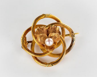 Art Nouveau Style Brooche With White Pearl