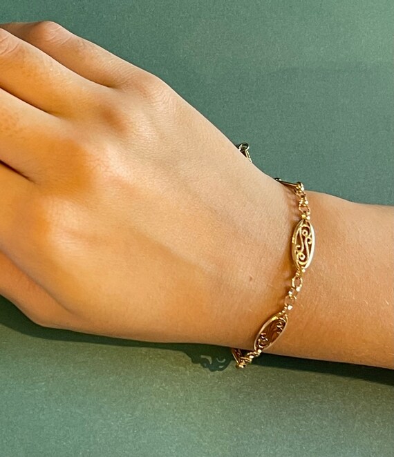 Gold plated bracelet. - image 4