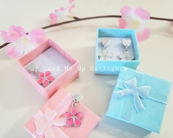 Pendientes de flores para mujer, joyas de primavera y verano, pendientes hipoalergénicos con forma de corazón.