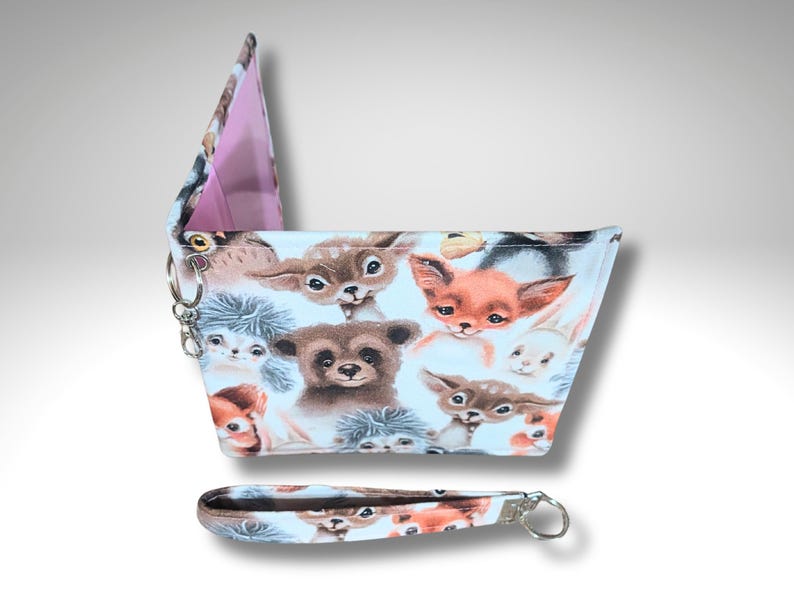 Blue badge holder, Free delivery, Blue badge parking wallet, Parking permit holder, Blue badge cover, Cute Animal print, Key Fobs, Holder & Keyfob