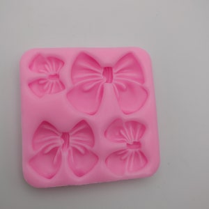 Bows-Silicone Mold-Faux Fake Bake-Clay, Resin, Soap, Candle, Plaster, Fondant, Concrete or Baking Mold-Two Mold Styles Available