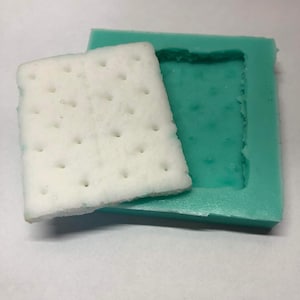 Graham Cracker -Silicone Mold-Faux Fake Bake-Clay,Resin,Soap,Candle,Plaster,Fondant,Concrete or Baking Mold-Two Mold Styles Available