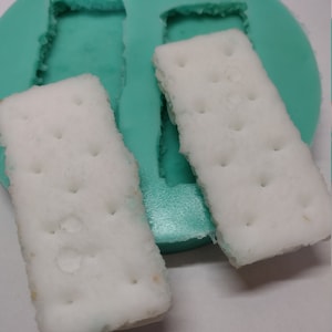 Graham Cracker Halves-Silicone Mold-Faux Fake Bake-Clay,Resin,Soap,Candle,Plaster, Fondant,Concrete or Baking Mold-Two Mold Styles Available