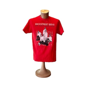 T-shirt unisexe Backstreet Boys DNA Tour 2022 rouge, taille moyenne