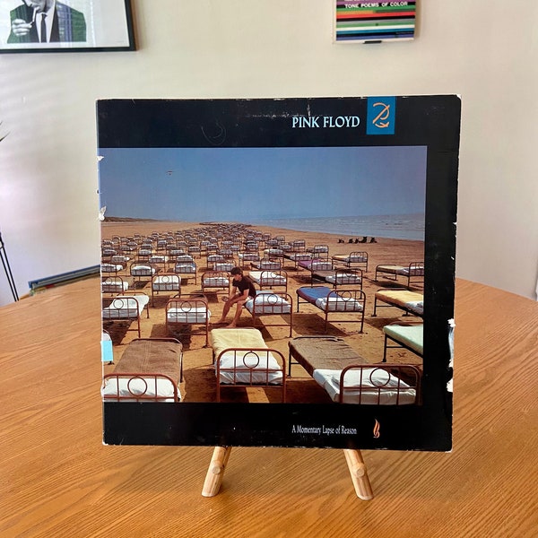 Pink Floyd "A Momentary Lapse of Reason" - Vintage LP, 1987 (VG/G)