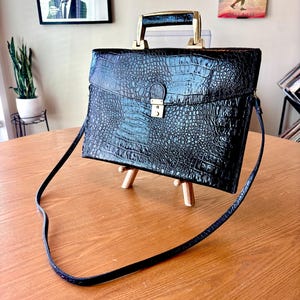 Vintage 80s Faux Croc Embossed Purse: Black Patent Leather Crossbody with Gold Handle