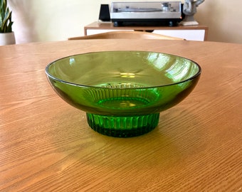 Randall Co. Prairie View ILL Emerald Green Glass Bowl