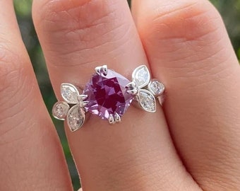 Purple East West Diamond Ring 2ct Cushion Cut Nature Inspired Engagement Ring 18k Gold Side Stone Bezel Set Wedding Ring Women's Day Gifts