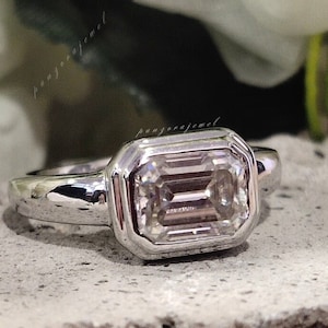 East West Moissanite Engagement Ring 8*6 mm Emerald Cut Moissanite Ring 18k Gold Bezel Set Ring Solitaire Moissanite Ring Gift For Father&#39;s