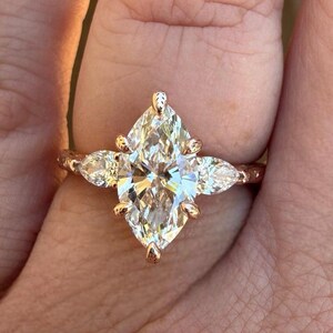Past, Present & Future CVD Diamond Ring Marquise Cut Lab Grown Diamond Engagement Ring 14k Yellow Gold 3 Stone Wedding Anniversary Gifts Her