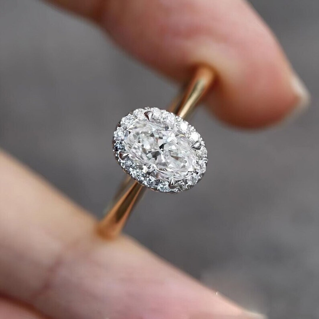 Anillo de compromiso de diamantes de talla ovalada de 1.4CTW Anillo de bodas con halo de diamantes cultivados en laboratorio Anillo de mujer vintage Regalo de aniversario Anillo de oro de dos