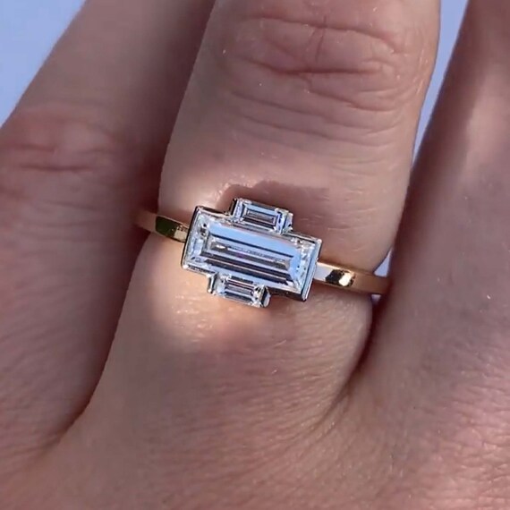0.82 Carat Horizontal Baguette-Cut Diamond Ring – Van Rijk