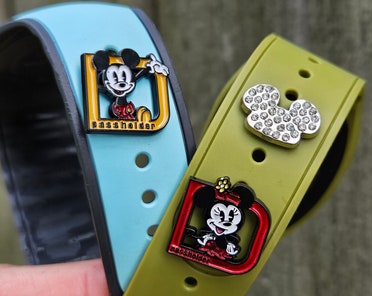 Pandora Disney Annual Passholder Exclusive Disney World