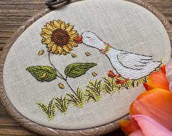 Cross Stitch Art Pattern Goose and Sunflower, farm garden sampler, Embroidery Digital Design, Printable PDF Chart, Instant Download, DIY