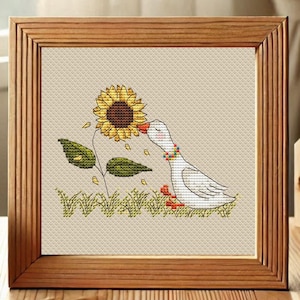 Goose and Sunflower Cross Stitch Art Pattern, Printable PDF Chart, Hand Embroidery, Digital Design, Instant download, DIY, primitive sampler