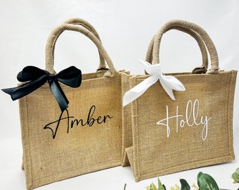 Bridesmaid Gift Bags, Bridesmaid Burlap Tote Bags, Bridesmaid Jute Bag with Ribbon, Wedding Gift, Party gift bag