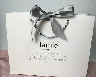 Will you be my Bridesmaid Proposal Bag, Maid of Honour Proposal Gift, Personalised White Gift bag, Bridesmaid Gift Bag