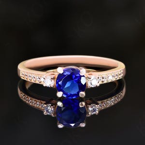 Runder blauer Saphir 14K Rose Gold 925 Silber Verlobungsring Hochzeitsring Versprechen Statement Ring Jahrestag Ring Geburtstag Geschenk