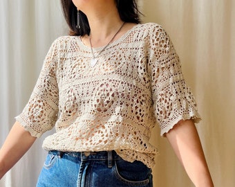 Handmade Vintage 80s Crochet Pattern Top in Beige