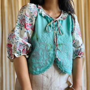Passion Dyes - turquoise blouse met ruches