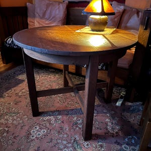 Round Quarter Sawn Oak Lamp Table L & JG Stickley