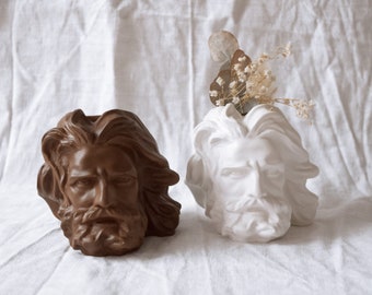 Vase | Poseidon Neptune | Raysin | white brown | Greek mythology | aesthetic decoration | Handmade | living room | small gifts