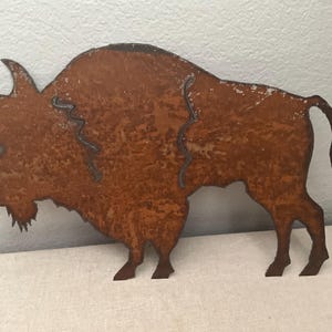 錆びた金属レーザーバイソンアートワーク 15 x 9インチ
