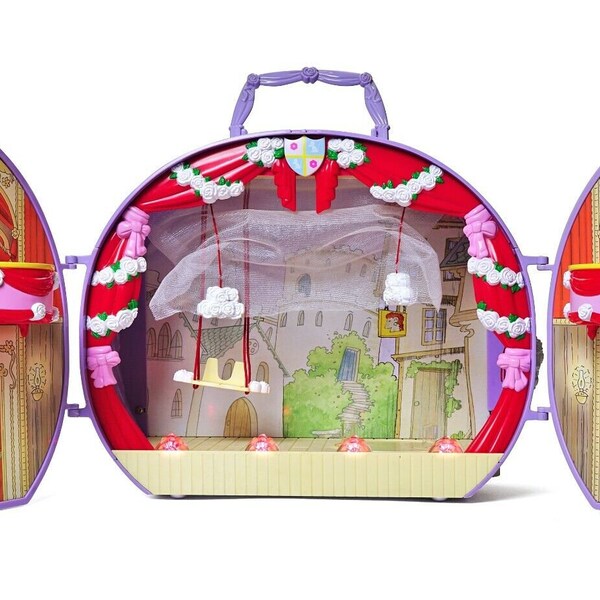 Sylvanian Families Baby Movie Theater Set – Calico Critters, Epoch, Rabbit Costume Included