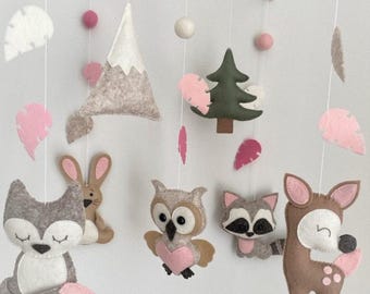 Babymobiel "Bosdieren". Babymobiel, babyshowercadeau, nieuw babycadeau, vilten dieren speelgoed, babymobiel bos, mobiel bos