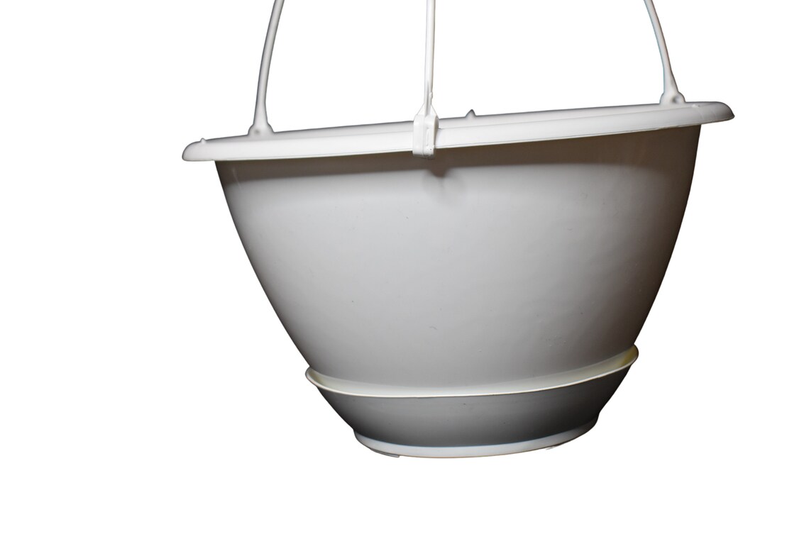 8 White Plastic Hanging Basket With Saucer Etsy