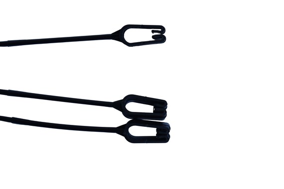 Black Plastic Hangers Replacement 3 Strand Plastic Hangers For 10