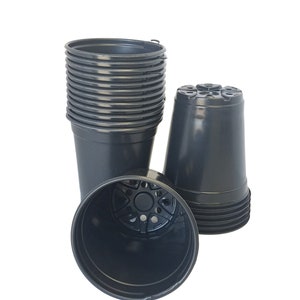 Quart (4.75 inch Diameter) Round Black Plastic Nursery Pots - Greenhouse Pots - Transplants - Seedlings