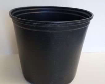 3 Gallon Round Black Plastic Nursery Pot