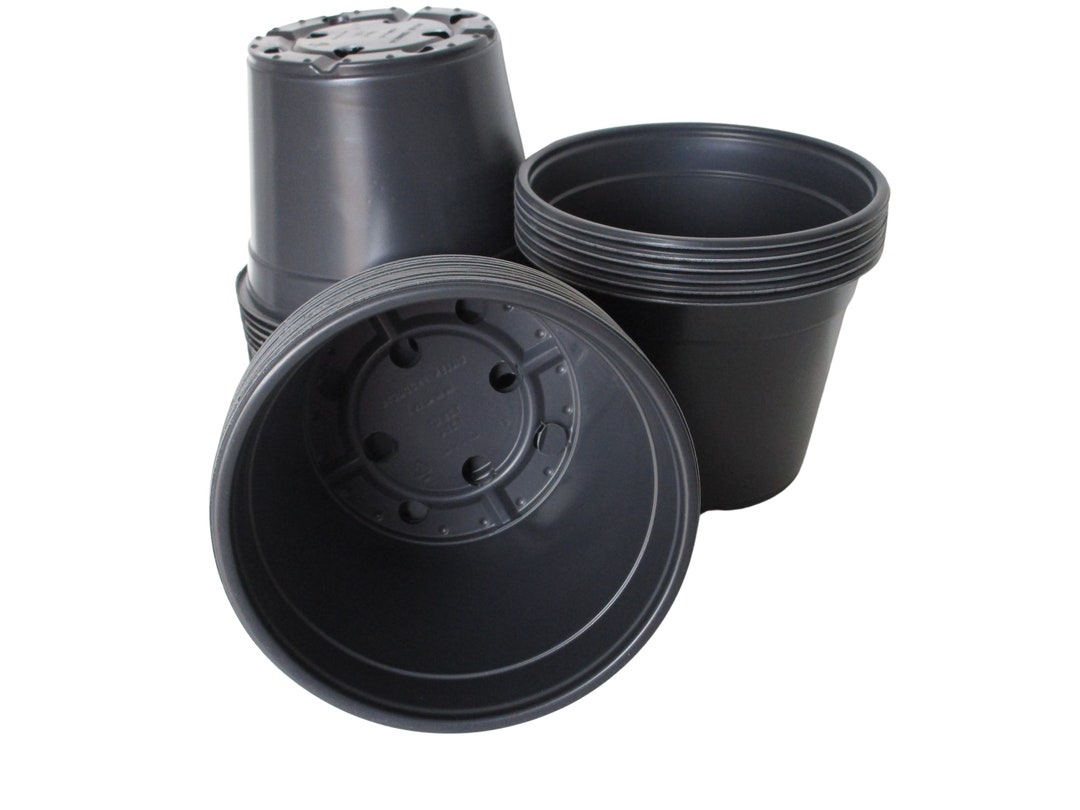 6 Round Black Plastic Flower Pots Etsy
