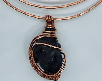 Sacred Heart Granet Copper Neckcuff