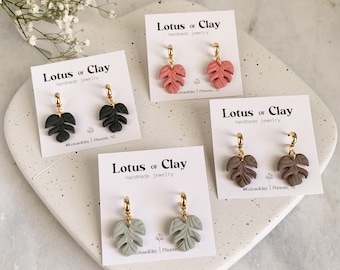 Mini monstera clay hoop earrings, gold hoop dangle earrings, monstera leaf earrings, handmade monstera earrings, plant lover gift
