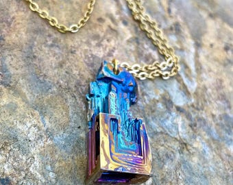 Blue Gold Bismuth Crystal Iridescent Tower 22 Inch Gold Stainless Steel Necklace