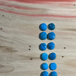 Kingman Calibrated Turquoise Cabochons 10x 12 {average size} AAA Kingman Colbart Mine USA    - Gemstone sold individually-
