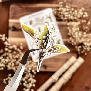 Planche de stickers muguet